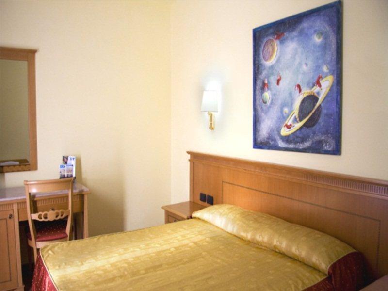 Hotel Bright